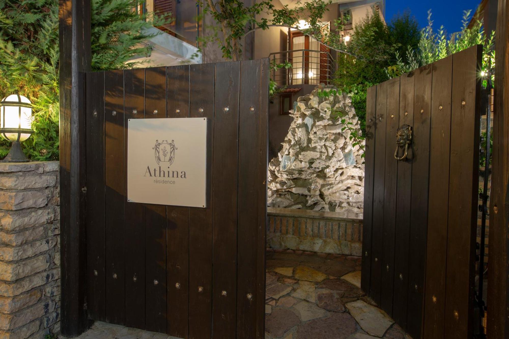 Aparthotel Athina 2*